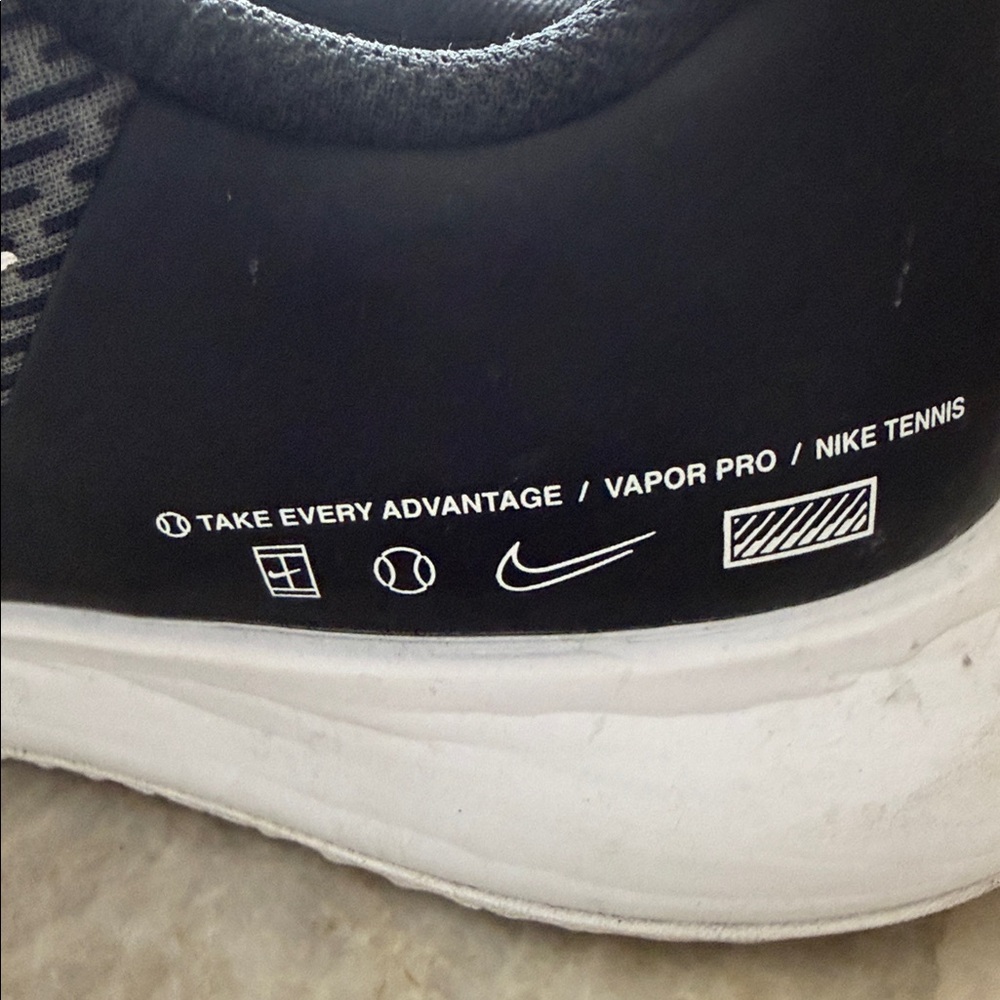 Women’s Vapor Pro Black & White TENNIS Shoes 8.5 - Picture 8 of 8